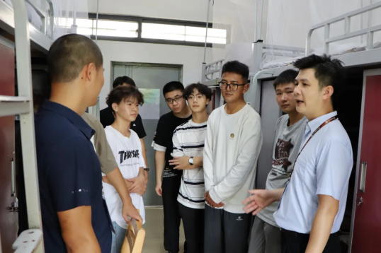 ff00ed2b8bd64ba0933ac03f6502c911.jpg ff00ed2b8bd64ba0933ac03f6502c911.jpg